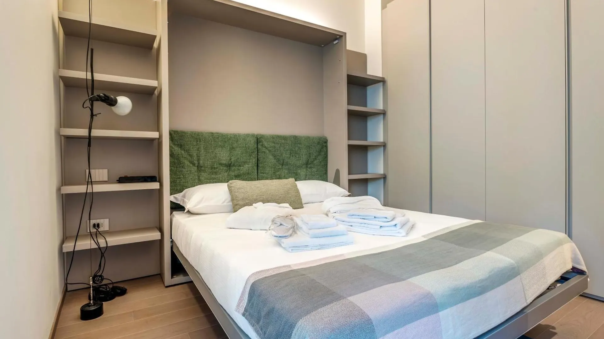 Apartment Dhome Milan Italy