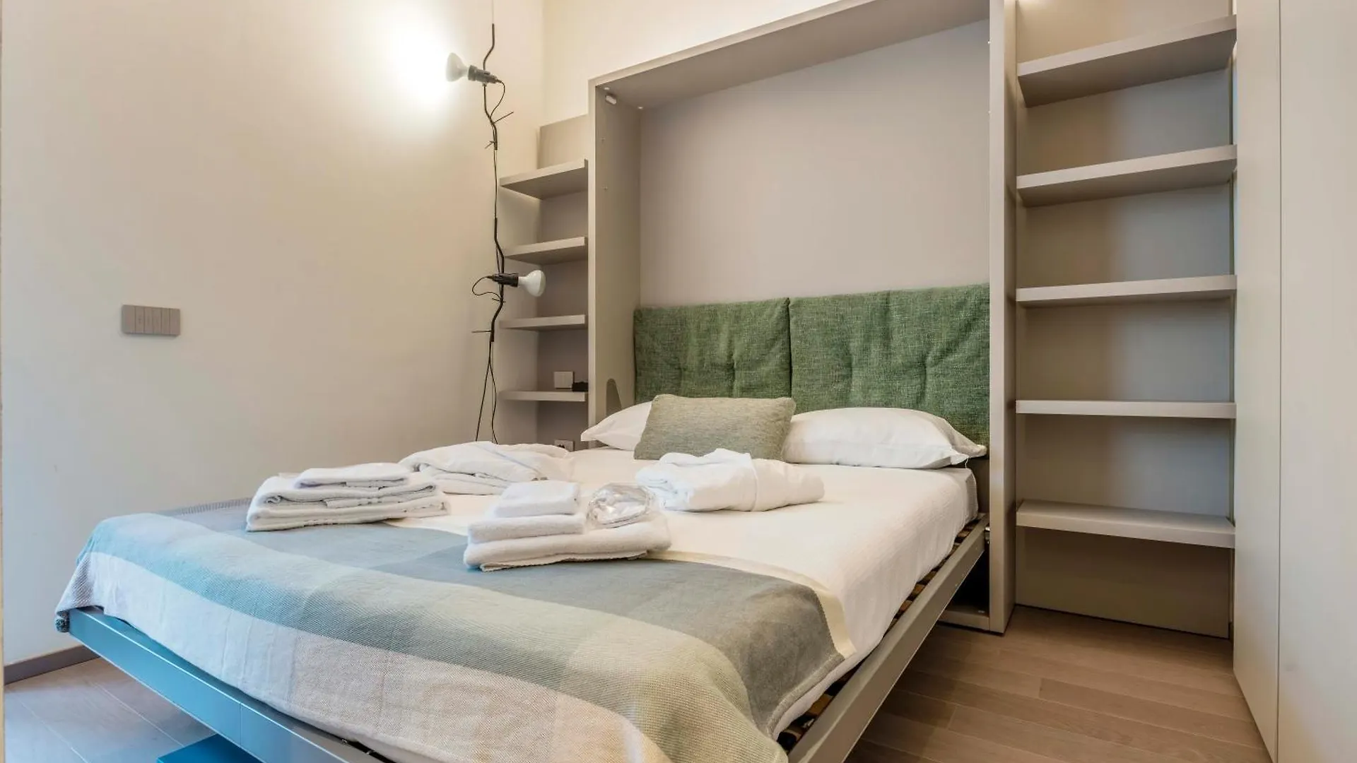 Apartment Dhome Milan