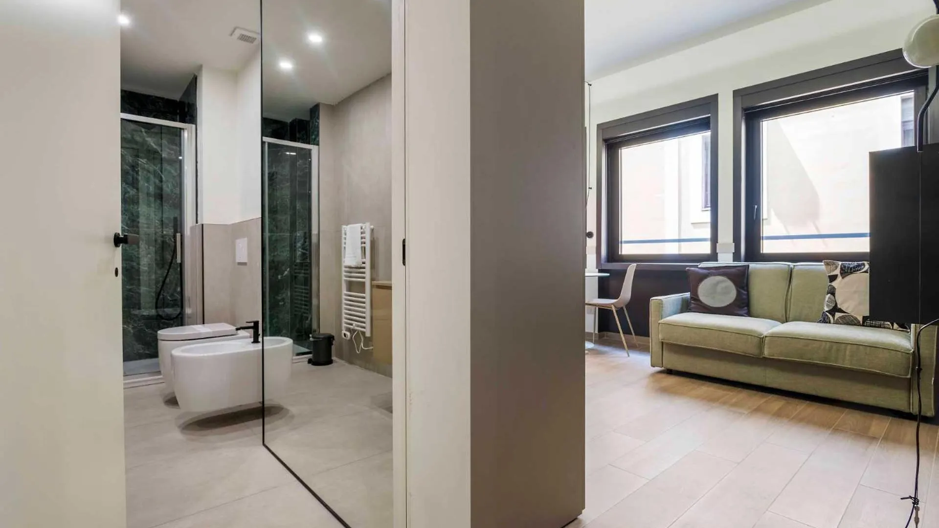 Apartment Dhome Milan Italy