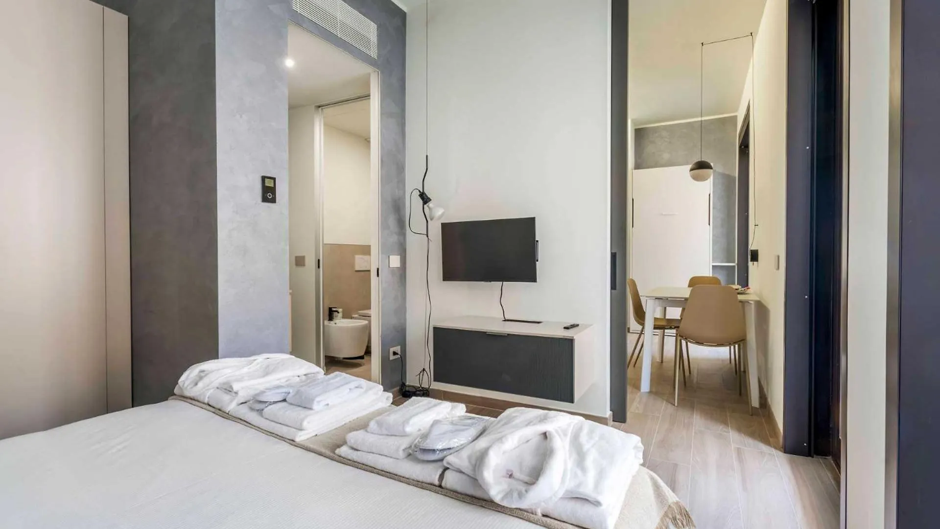 Apartment Dhome Milan